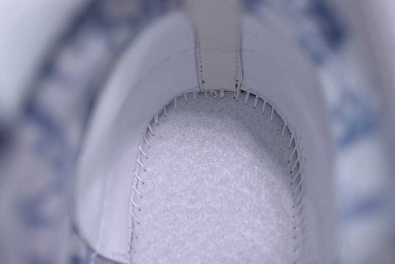 DR B23 High Top Blue Oblique 3SH118YNT_H565