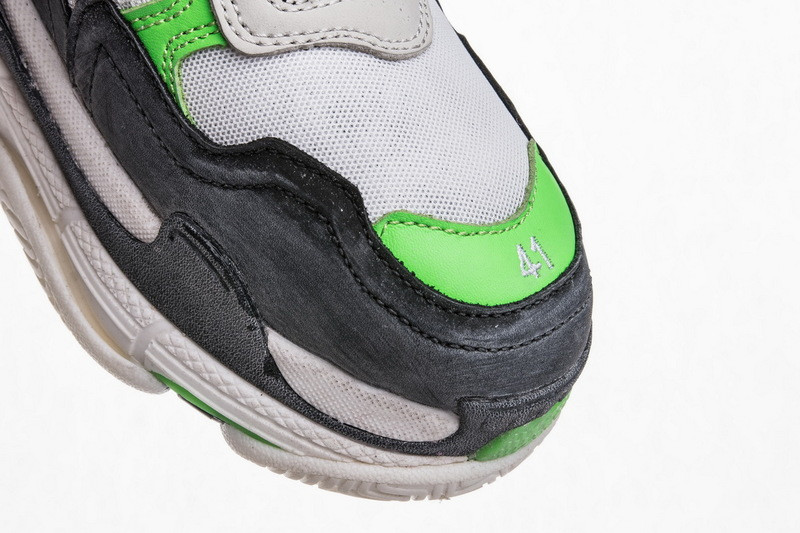 BLCG TRIPLE S 483513-W06E1