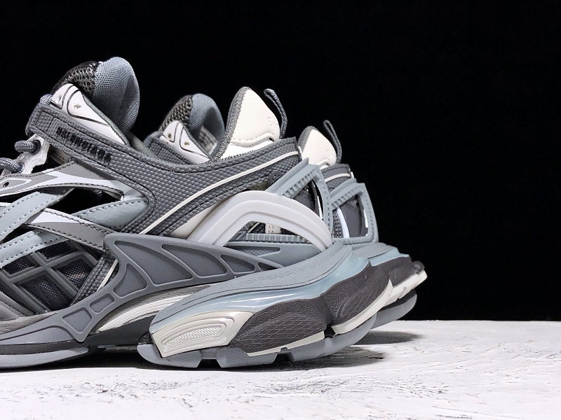 BLCG Track 2.0 570391-W2GN1-1005