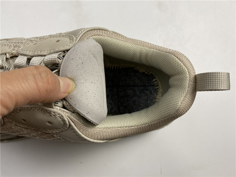 BLCG Triple S 536737-W2FW1-9709