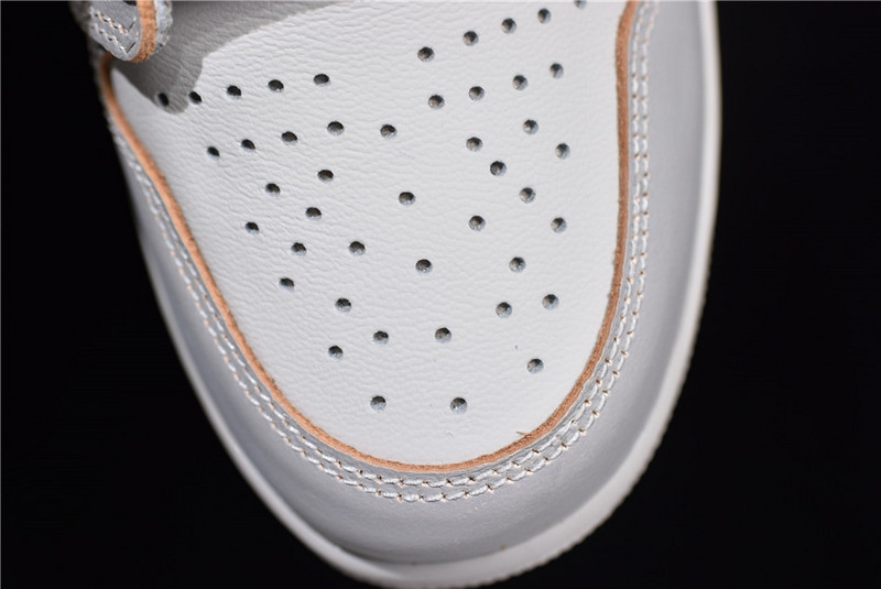 Nike SB x Air Jordan 1 High OG “Light Bone” CD6578-006