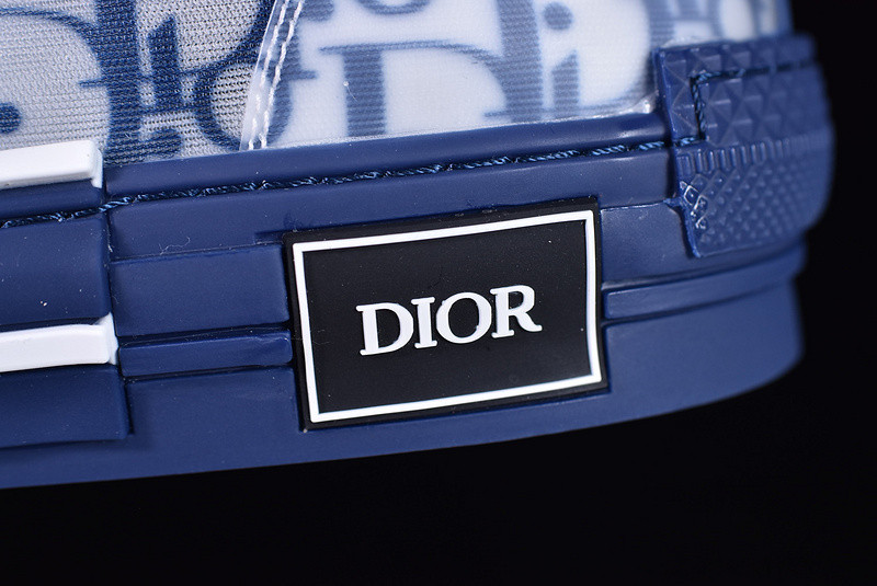 DR B23 High Top Blue Oblique 3SH118YNT_H565