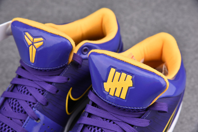 Undefeated x Kobe 4 Protro 