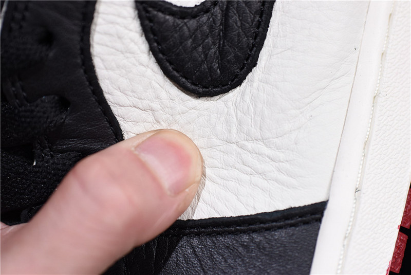 Air Jordan 1 Retro High OG NRG “Not For Resale” Varsity Red 861428-106