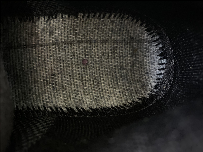 BLCG Triple S 542039-W2FA1-7633