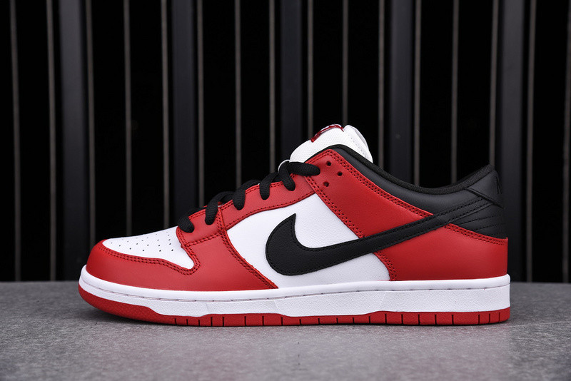 Nike SB Dunk Low "Chicago" BQ6817-600