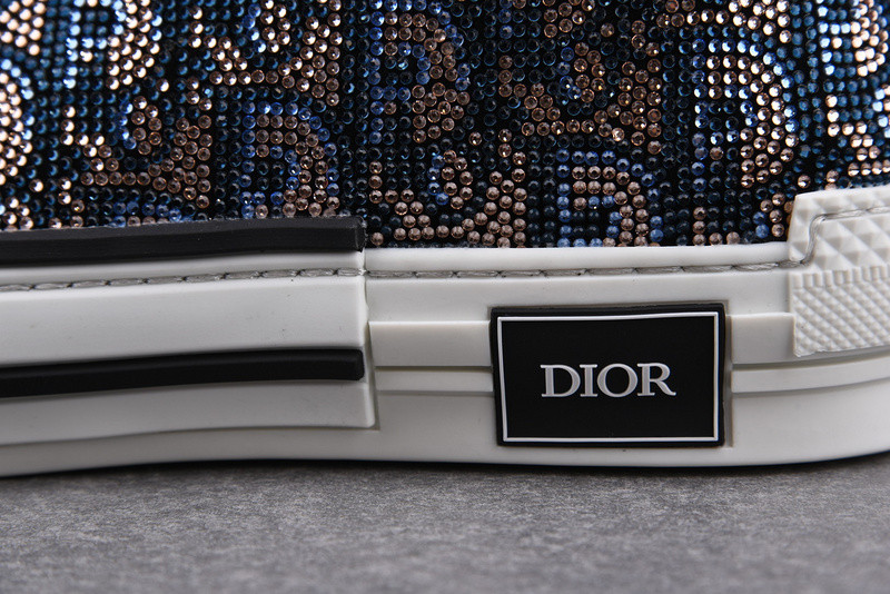 DR B23 High Top Sneaker