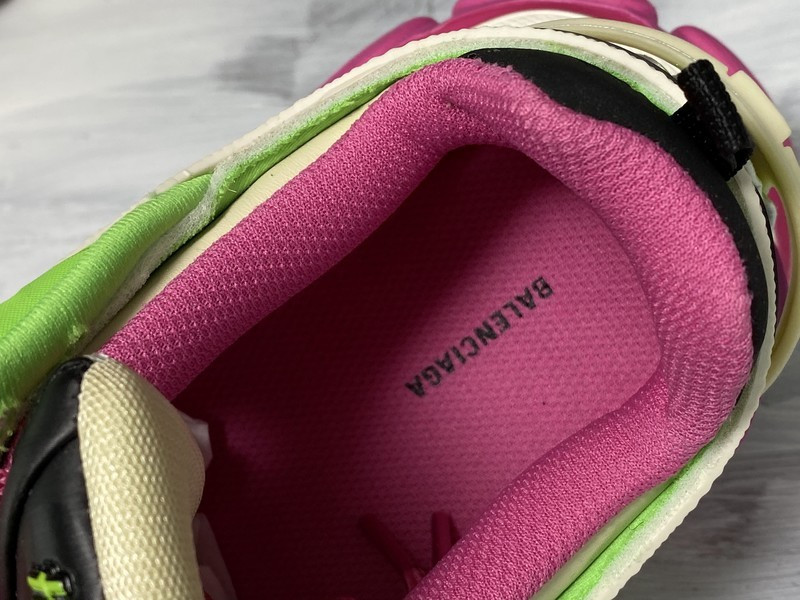 BLCG Track 2.0 568615-W2GN3-9199