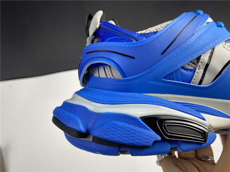 BLCG Track 3.0 542023-W2LA1-2039