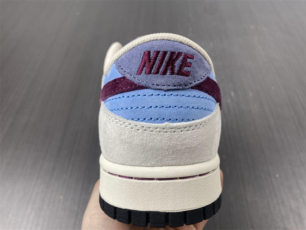 Otomo Katsuhiro x Nike SB Dunk Low Steamboy OST Dark Red Blue LF0039-005