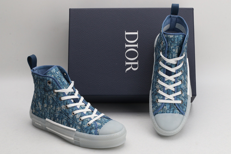 DR B23 High Top Sneaker