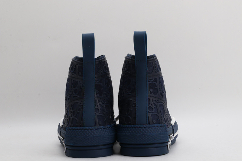 DR B23 High Top Sneaker