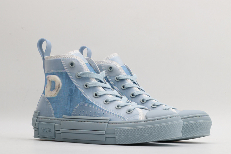 DR B23 High Top Sneaker