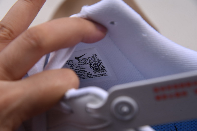 NIKE AIR FORCE 1 LOW LX UV REACTIVE DA8301-100