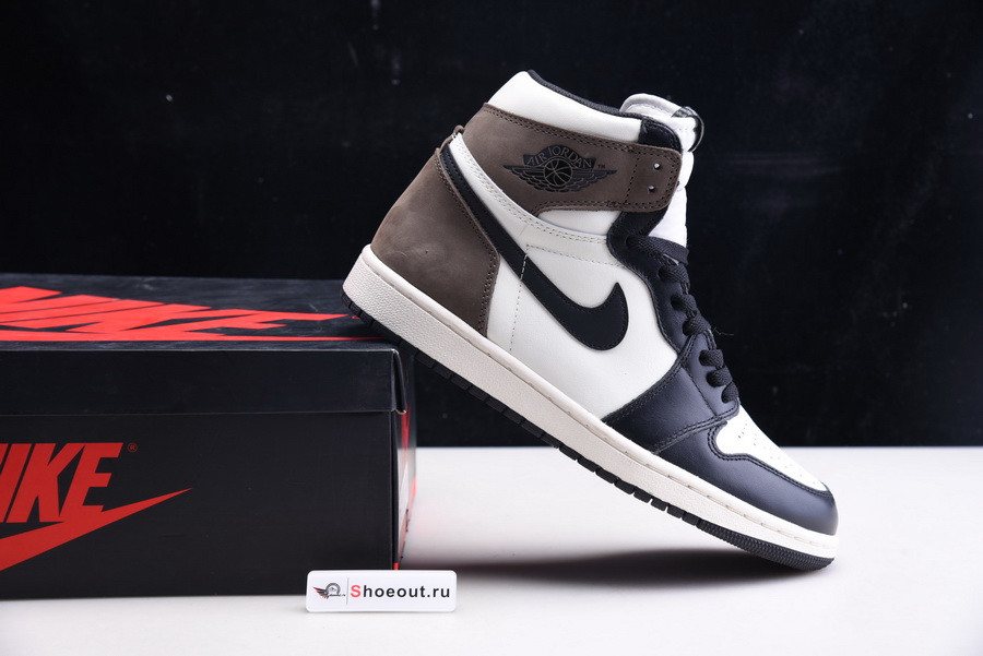 Air Jordan 1 Retro High OG Dark Mocha 555088-105