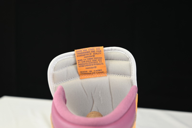 Air Jordan 1 High OG “Brotherhood” 555088-706