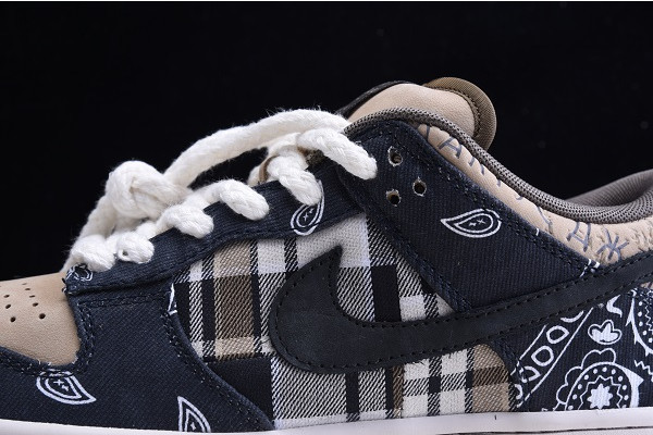 Travis Scott x Nike SB Dunk Low CT5053-001