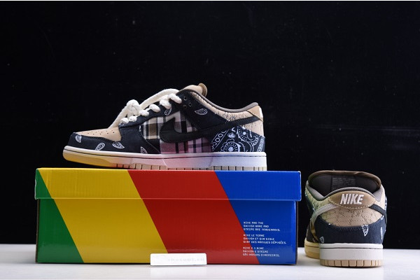 Travis Scott x Nike SB Dunk Low CT5053-001