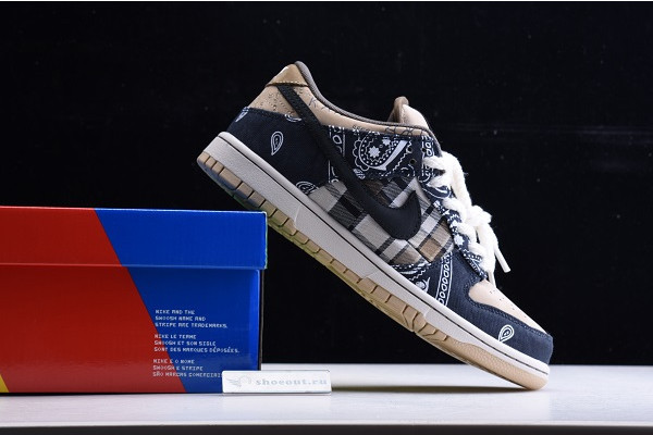 Travis Scott x Nike SB Dunk Low CT5053-001