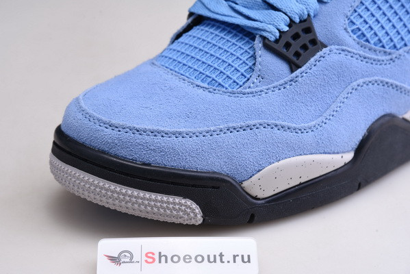 Jordan 4 Retro University Blue CT8527-400