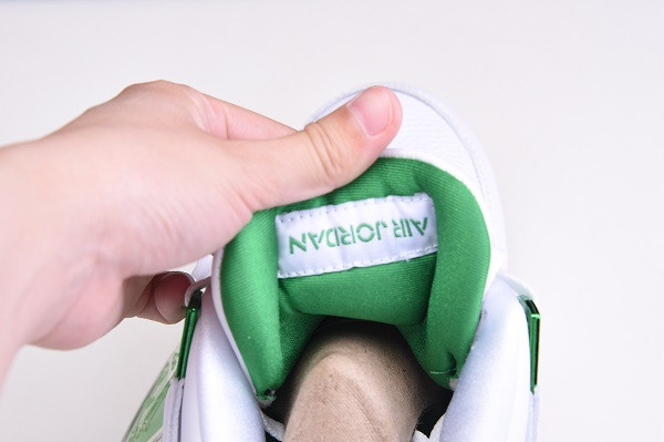 Air Jordan 4 “Pure Money” CT8527-113