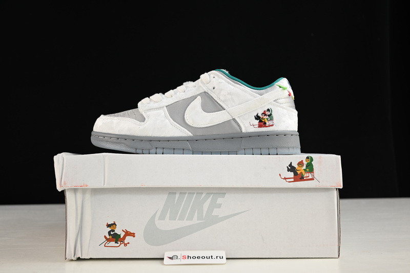 Nike Dunk Low “Ice” DO2326-001