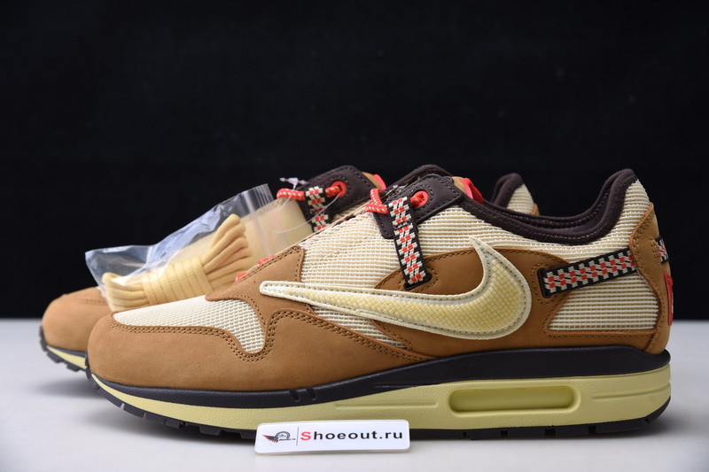 Travis Scott x Nike Air Max 1 DO9392-701