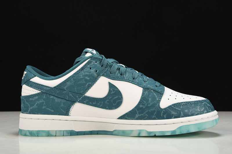 Nike Dunk Low “Ocean” DV3029-100