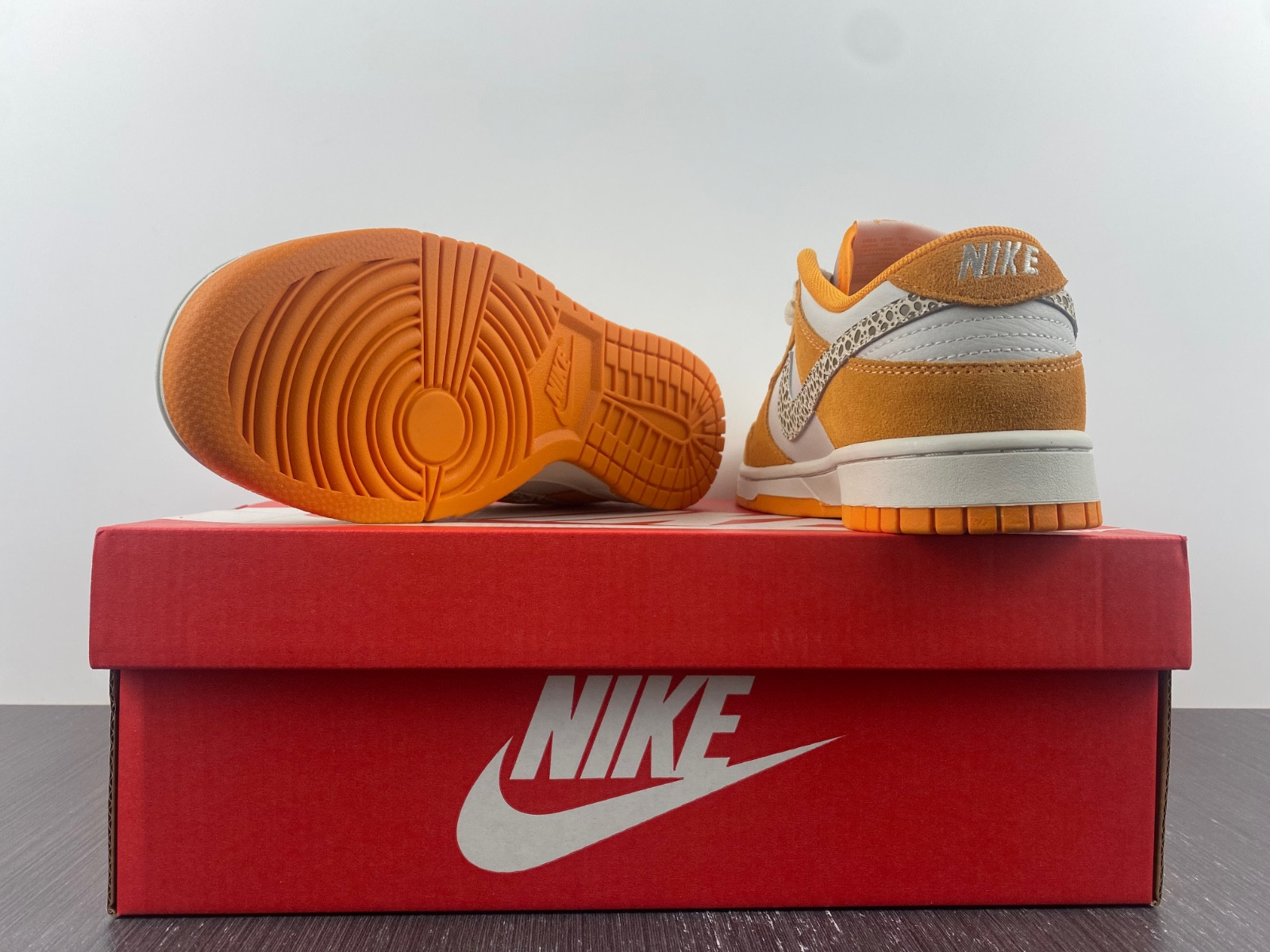 Nike Dunk Low DR0156-800