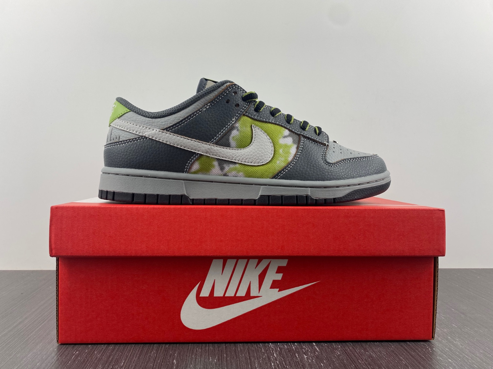 Nike Dunk Low FD8775-002