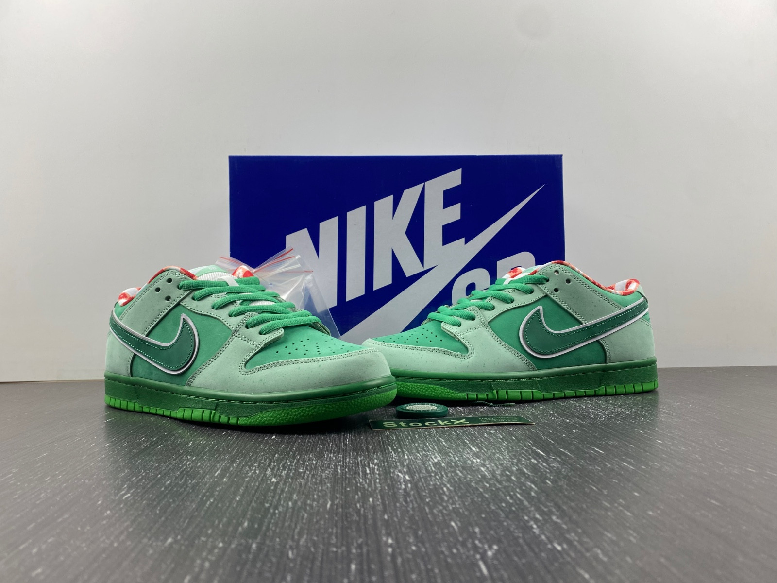 Nike Dunk Low Green Lobster BV1310-303
