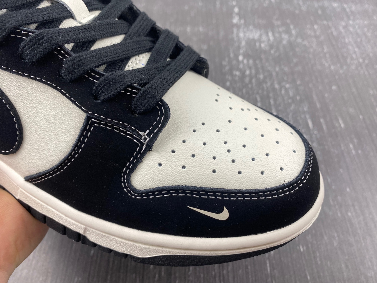 Nike Dunk Low FC1688-300