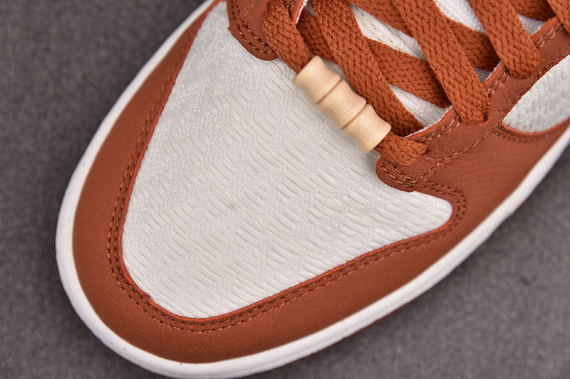 Nike Dunk Low “Sun Club” DR5475-100