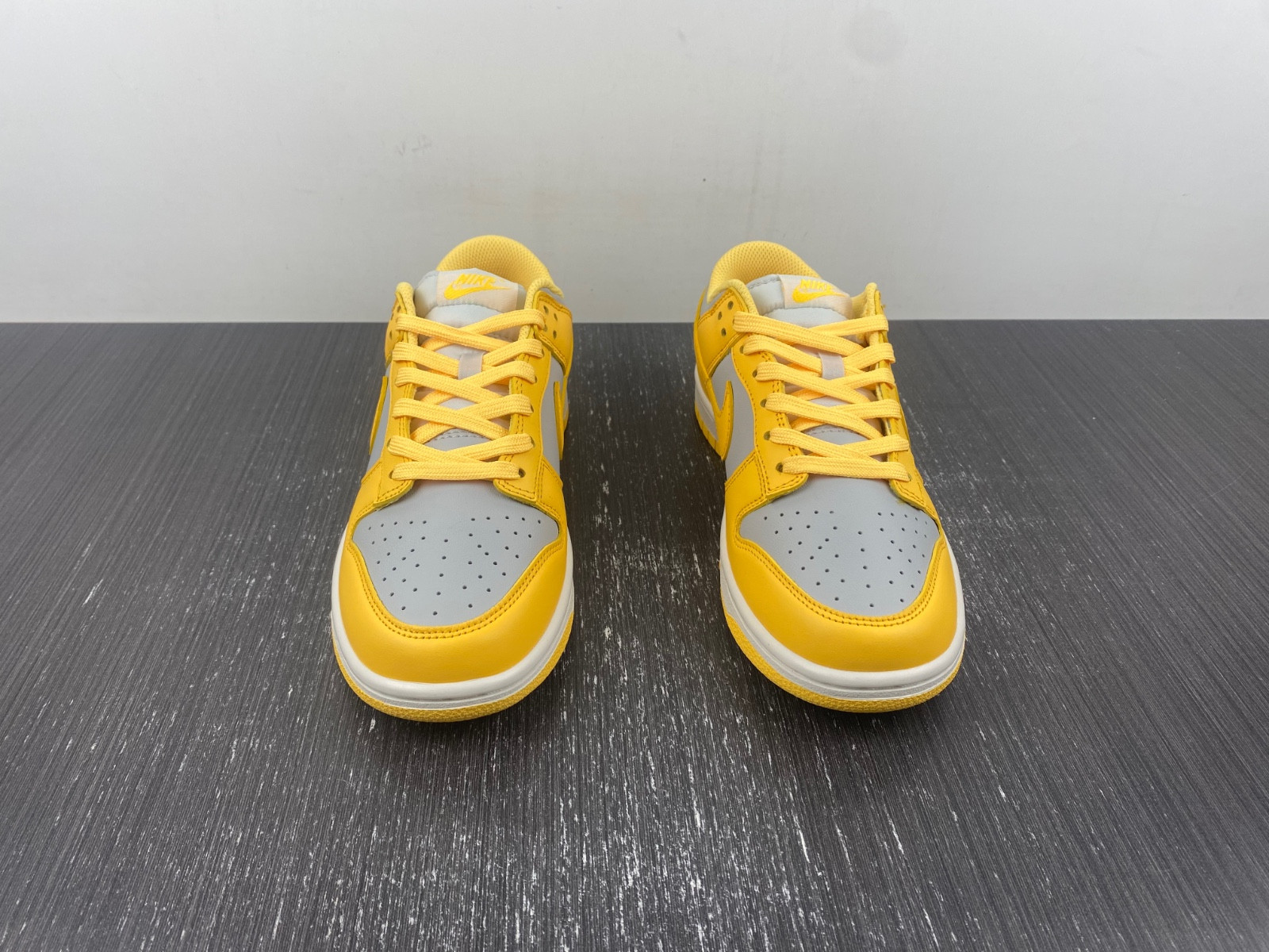 Nike Dunk Low WMNS “Citron Pulse” DD1503-002