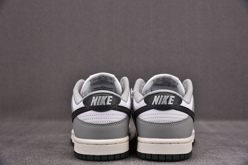 Dunk Low“Light Smoke Grey DD1503-117