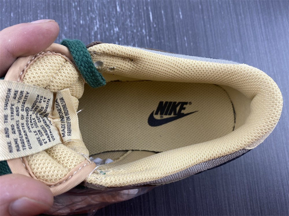 Nike Dunk Low “Safari” DX2654-200