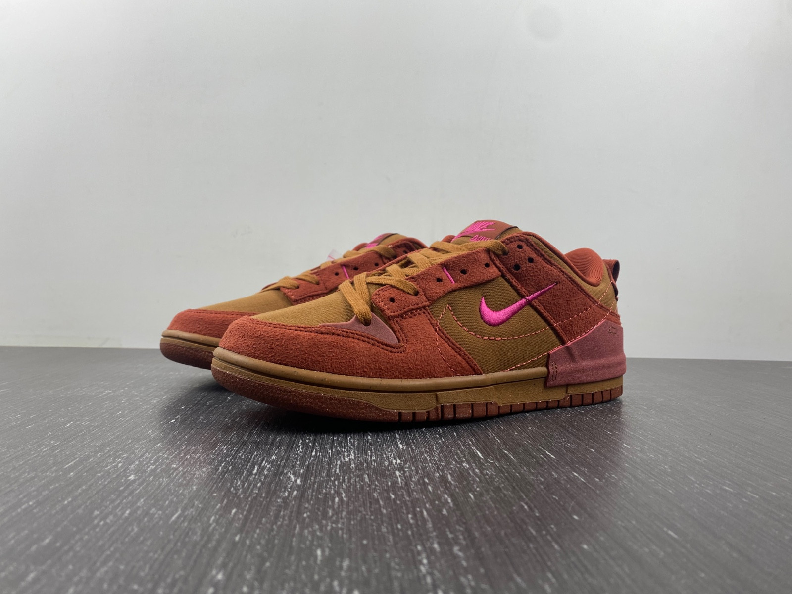 Nike Dunk Low Disrupt 2 “Desert Bronze” DH4402-200