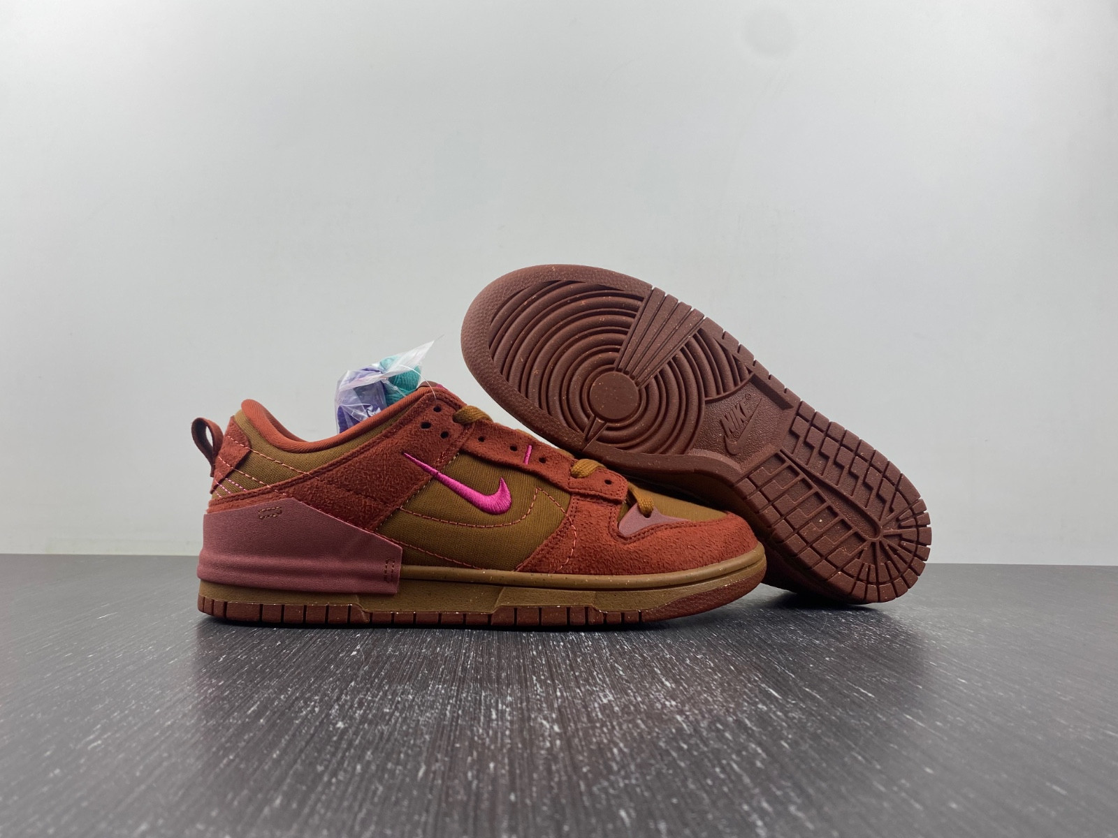 Nike Dunk Low Disrupt 2 “Desert Bronze” DH4402-200