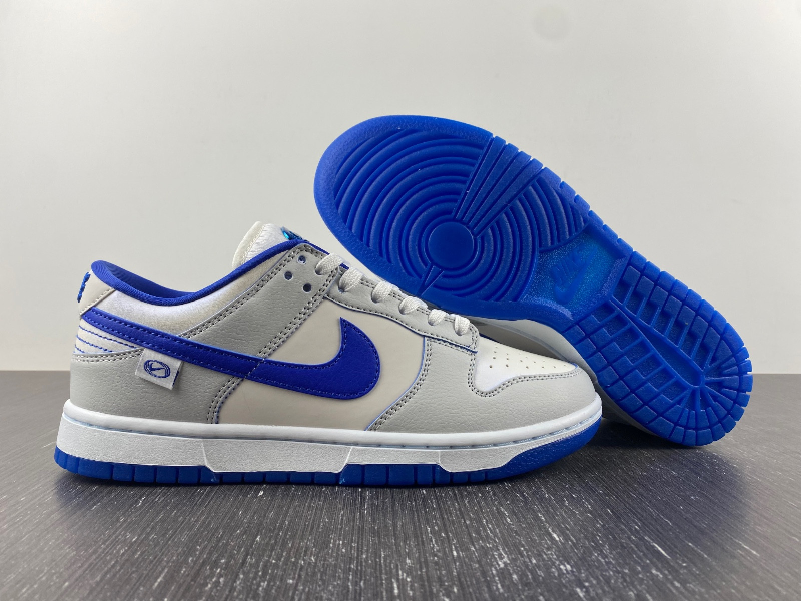 Nike Dunk Low Worldwide White Blue (W) FB1841-110