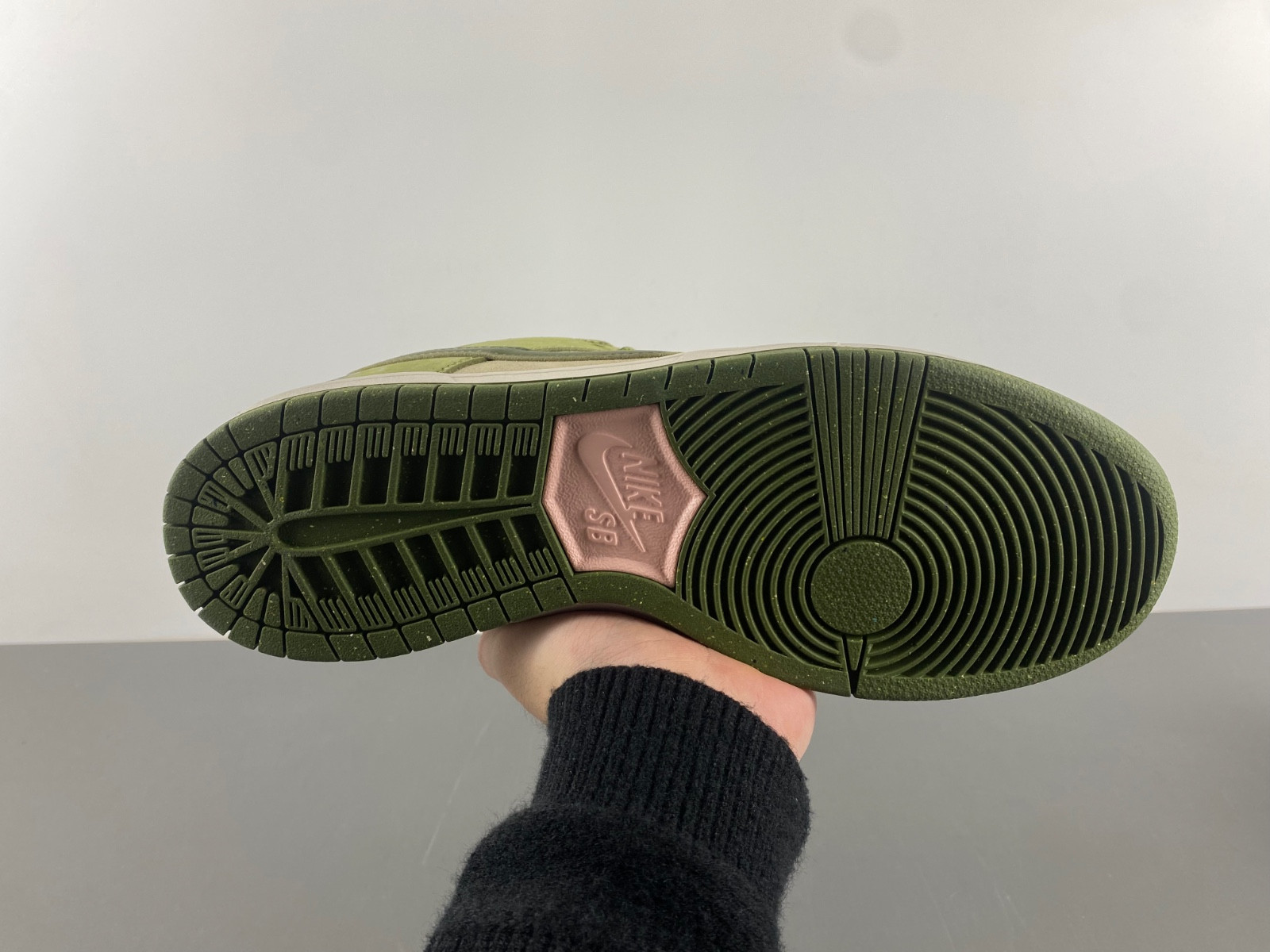 Yuto Horigome x Nike SB Dunk Low HF8022-300