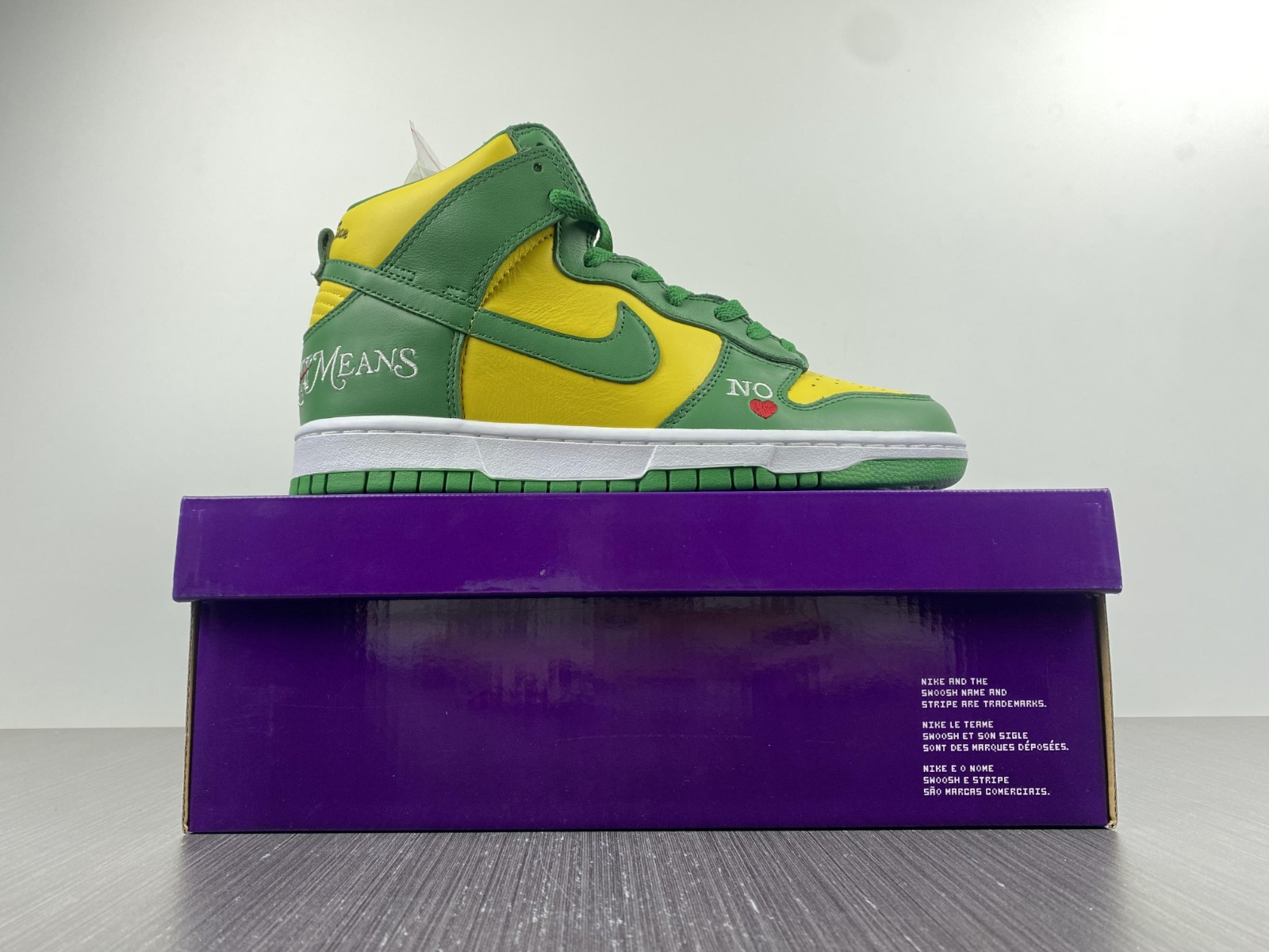 Supreme x Nike SB Dunk High “By Any Means” DN3741-700