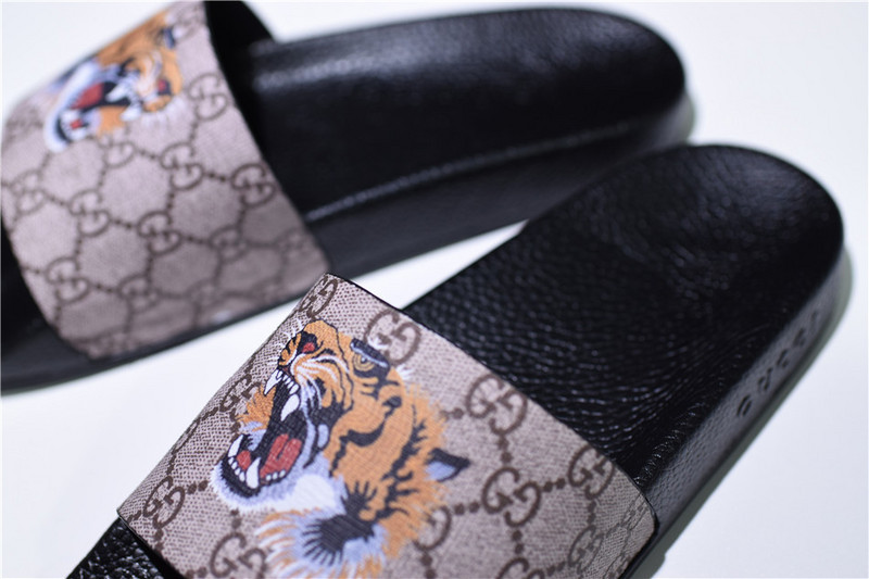 GC Leather SLIDE SANDAL with TIGER 456234 K5Y00 8919