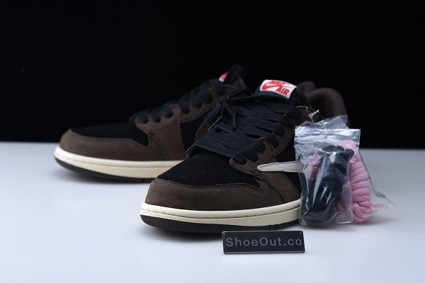 Travis Scott x Air Jordan 1 Low OG SP “Dark Mocha” CQ4277-001