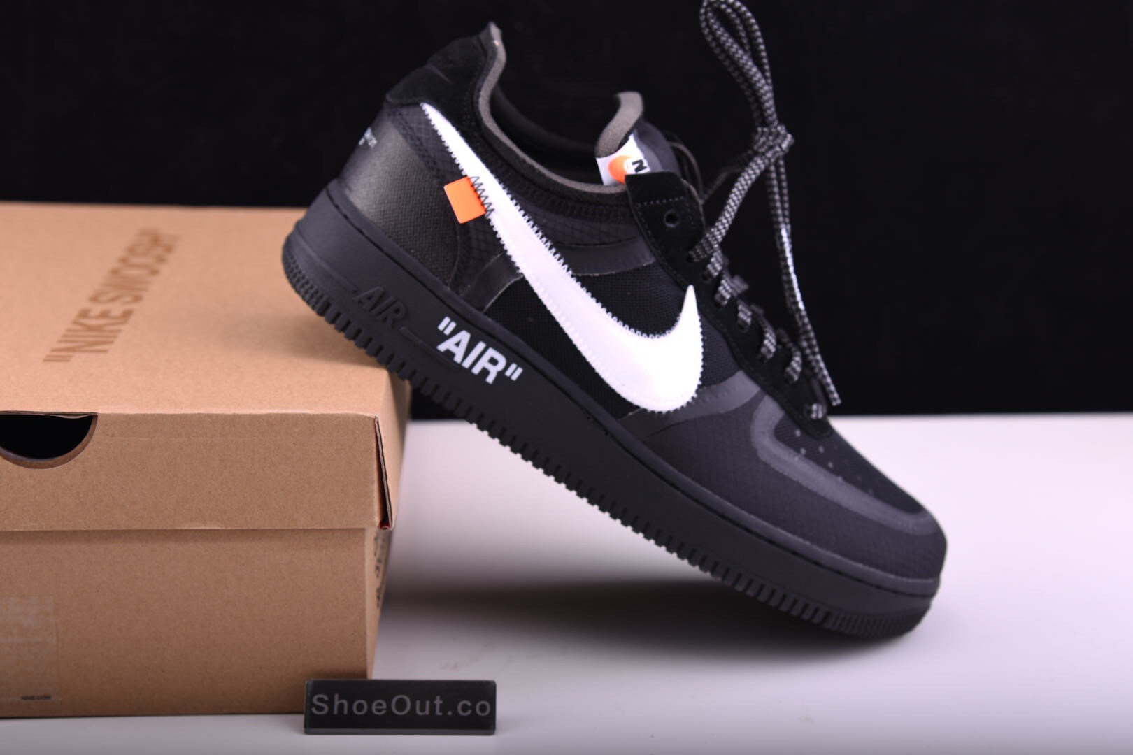 OFF White x Nike Air Force 1 Low Black AO4606-001