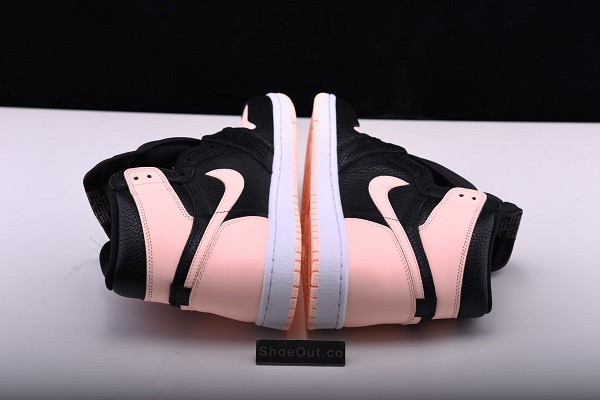 Air Jordan 1 Retro High Black Crimson Tint 555088-081