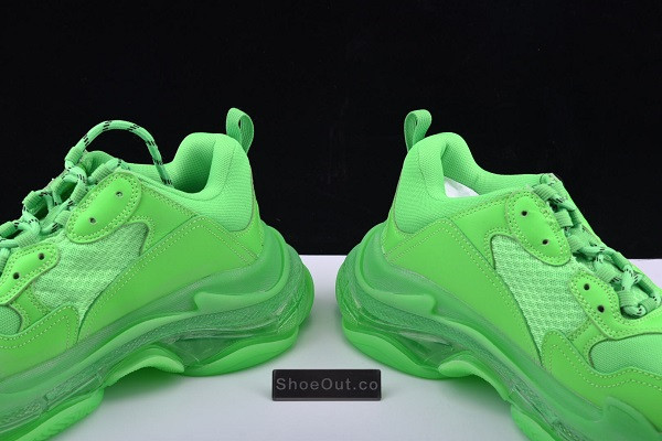 BLCG Triple S "Neon Green" 541624 W09OL 3801