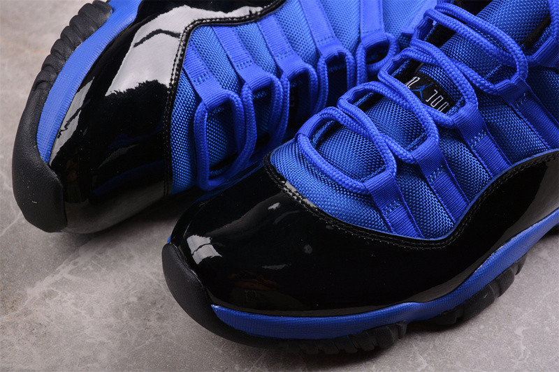 Air Jordan 11 Retro CT8012-400