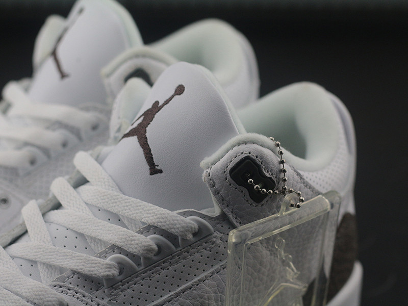 Jordan 3 Retro Mocha (2018) 136064-122