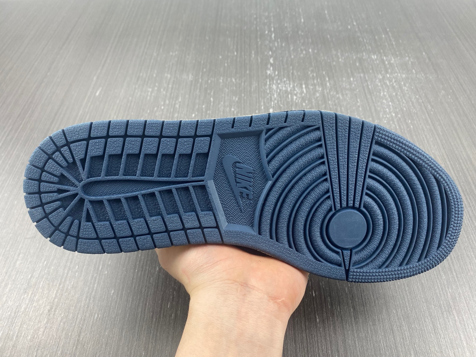 Air Jordan 1 Low DM7866-400