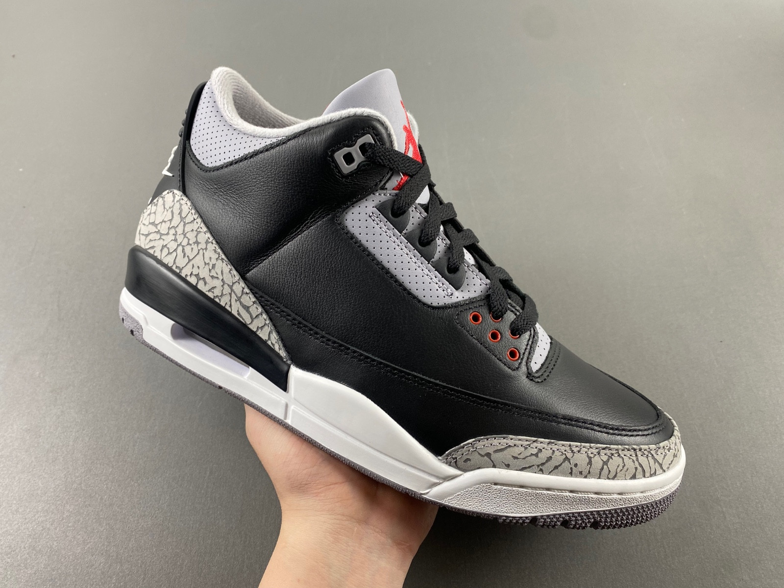 Air Jordan 3 OG “Black Cement” 2024 DN3707-010